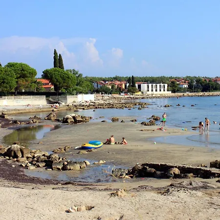 With Parking Space Basanija, Umag - 27269 Apartamento *
